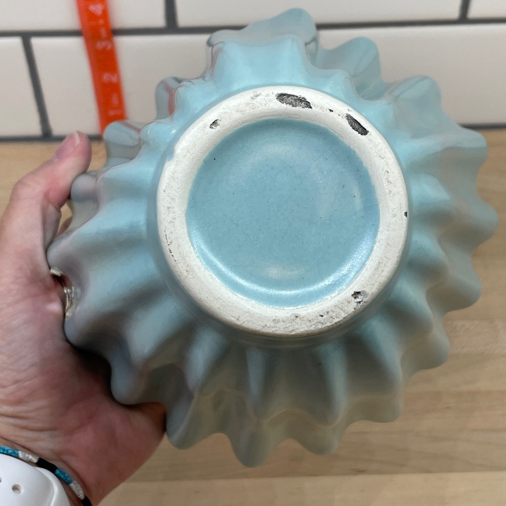 Vintage Mid Century Modern Light‎ Blue Splash Handkerchief Fluted Ceramic Vase - Picture 15 of 16